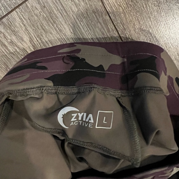 Zyia joggers - brand new without tags. - Picture 3 of 3